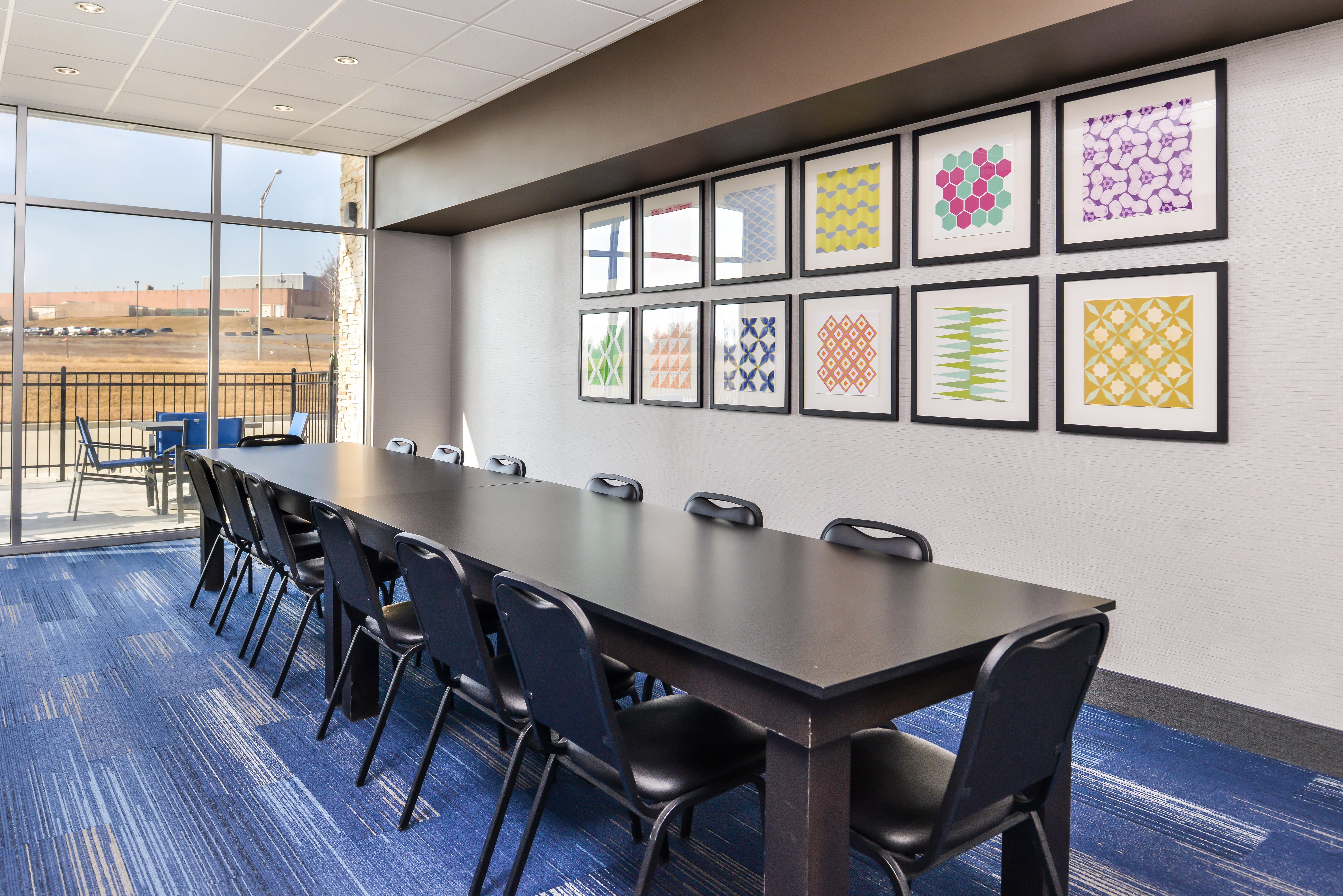 Holiday Inn Express & Suites - Kansas City - Lee'S Summit By Ihg Exteriör bild